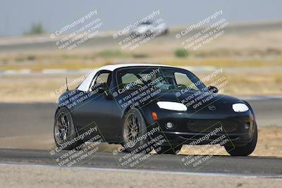 media/Sep-20-2025-Extreme Speed (Sat) [[1fcc23683c]]/Orange (Mid Intermediate)/Session 1 (Sunset)/